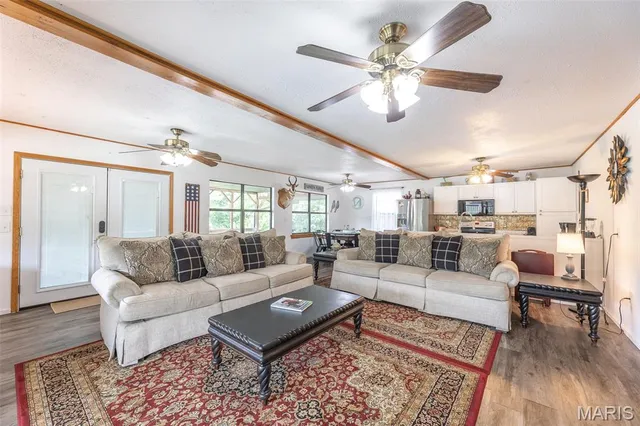 $399,500 | 1247 Riverlawn Drive, Doniphan, MO 63935