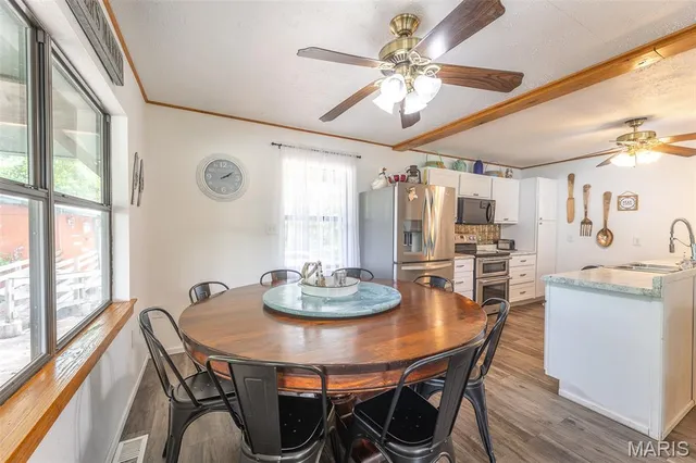 $399,500 | 1247 Riverlawn Drive, Doniphan, MO 63935