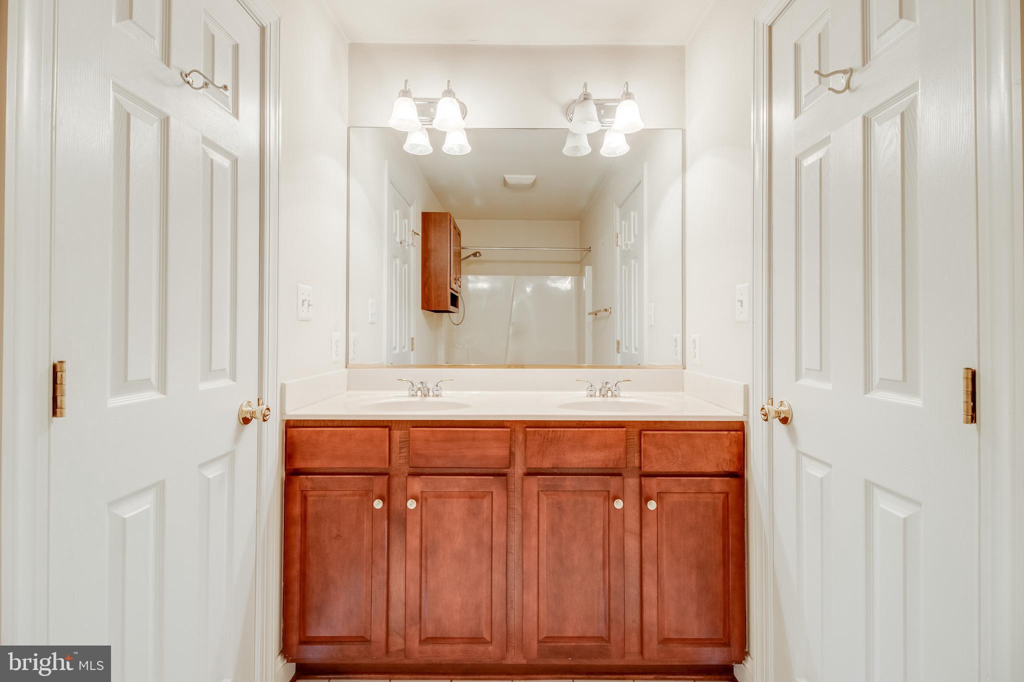 6420 Catalpa Road Fork, MD 21051 - Photo 35 of 69 Jack and Jill bathroom