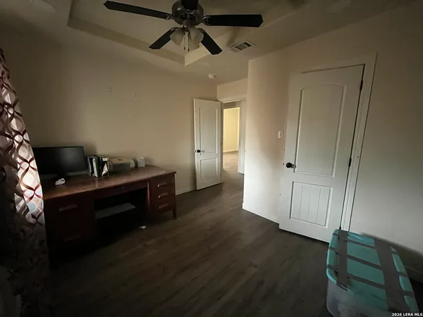 $194,500 | 1305 North 1st Street, Carrizo Springs, TX 78834