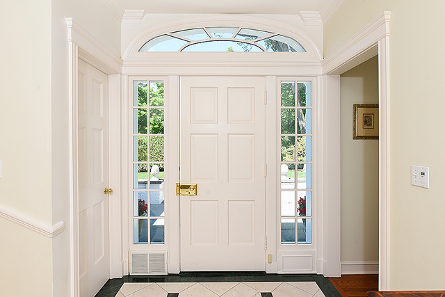 686 Hill Road Winnetka, IL 60093 - Photo 4 of 49