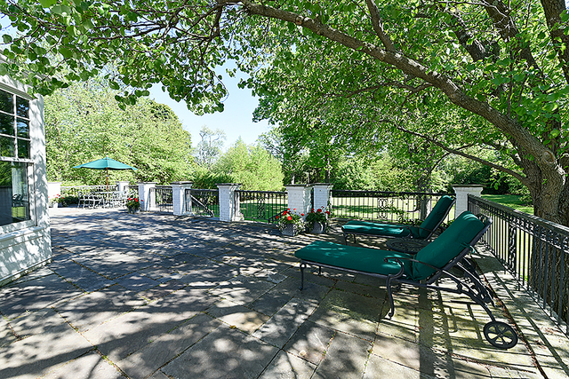 686 Hill Road Winnetka, IL 60093 - Photo 8 of 49