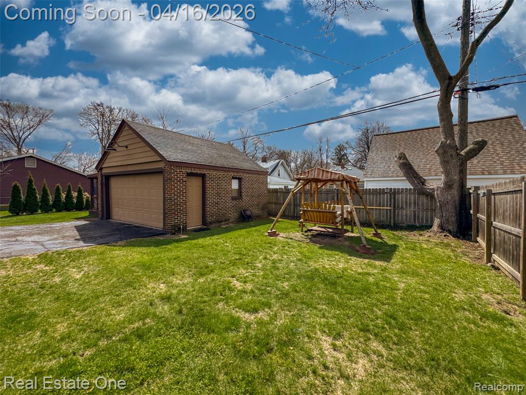 486 West Iroquois Road Pontiac, MI 48341 - Photo 42 of 56 Gallery Image 42