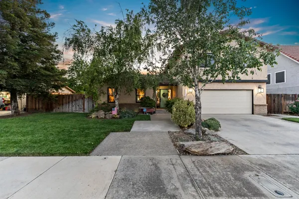 $625,000 | 2133 South 10th Street, Los Banos, CA 93635