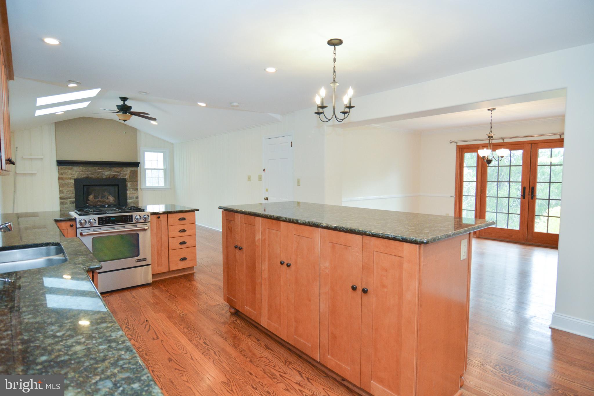 404 Snuff Mill Road Wilmington, DE 19807 - Photo 12 of 49 Kitchen looking into FR and DR