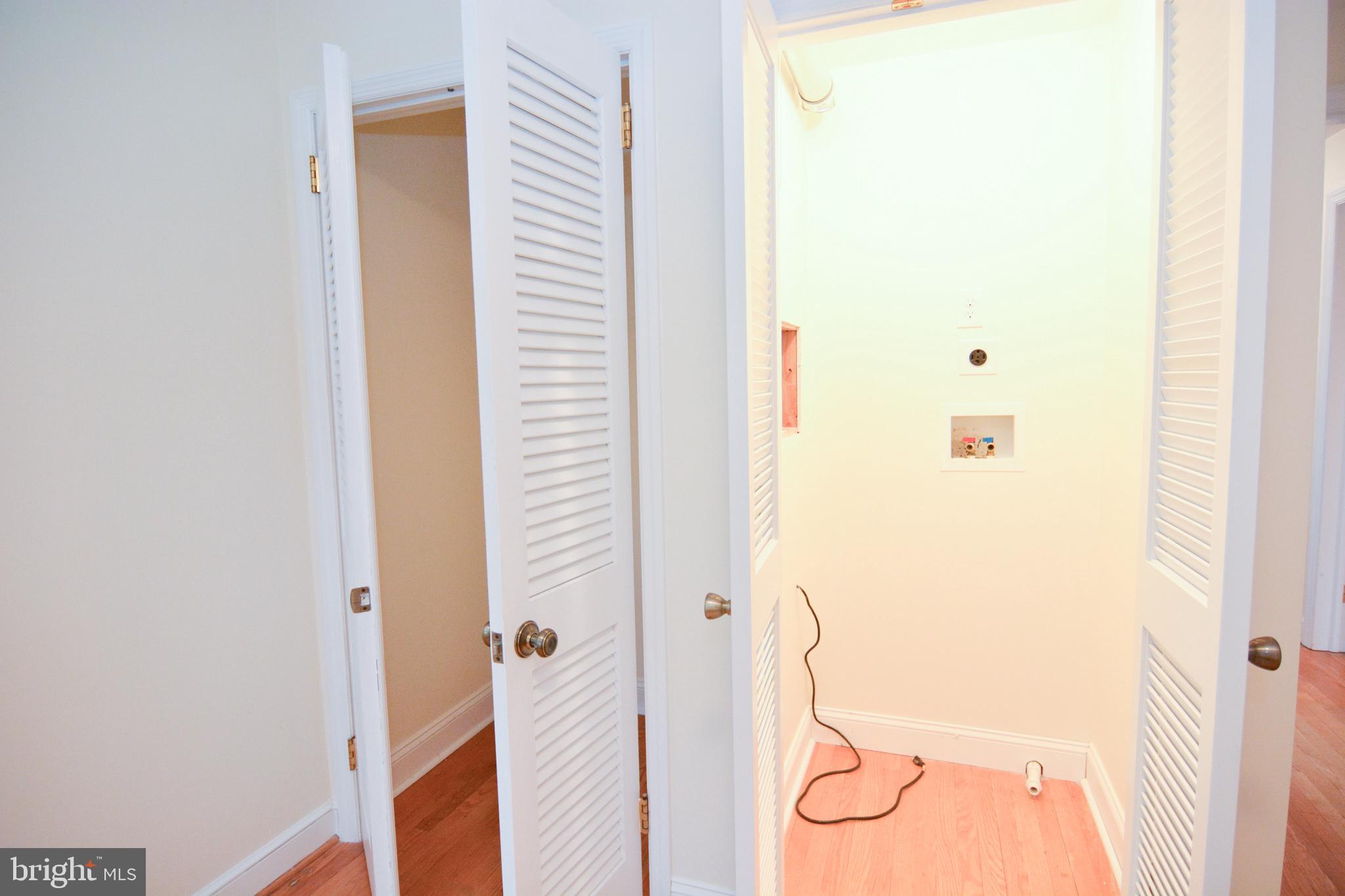 404 Snuff Mill Road Wilmington, DE 19807 - Photo 20 of 49 Large upstairs bdrm w/new laundry hookup