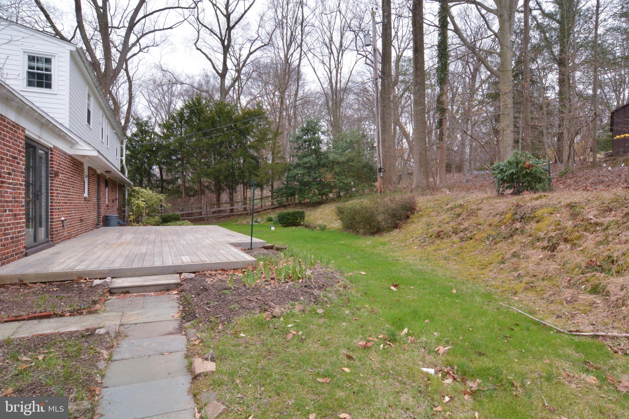 404 Snuff Mill Road Wilmington, DE 19807 - Photo 46 of 49 Rear view of home with private view.