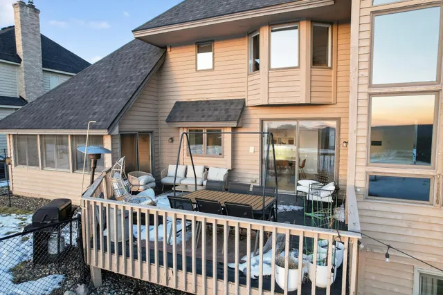 $1,300,000 | 7041 Kenmare Drive, Bloomington, MN 55438