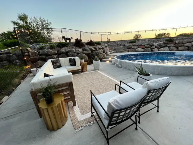 $1,300,000 | 7041 Kenmare Drive, Bloomington, MN 55438