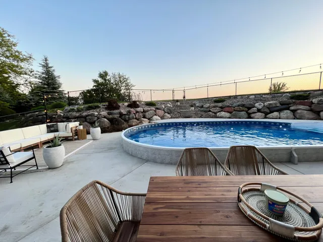 $1,300,000 | 7041 Kenmare Drive, Bloomington, MN 55438