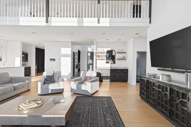 $1,300,000 | 7041 Kenmare Drive, Bloomington, MN 55438