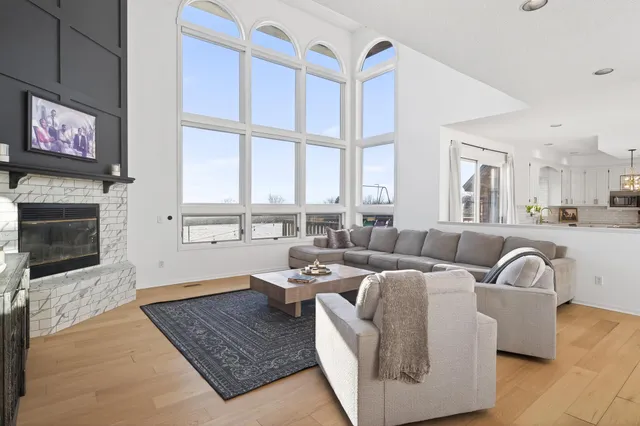 $1,300,000 | 7041 Kenmare Drive, Bloomington, MN 55438