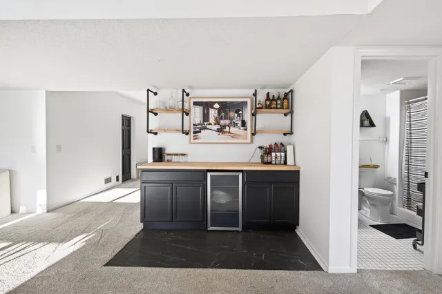 $1,300,000 | 7041 Kenmare Drive, Bloomington, MN 55438