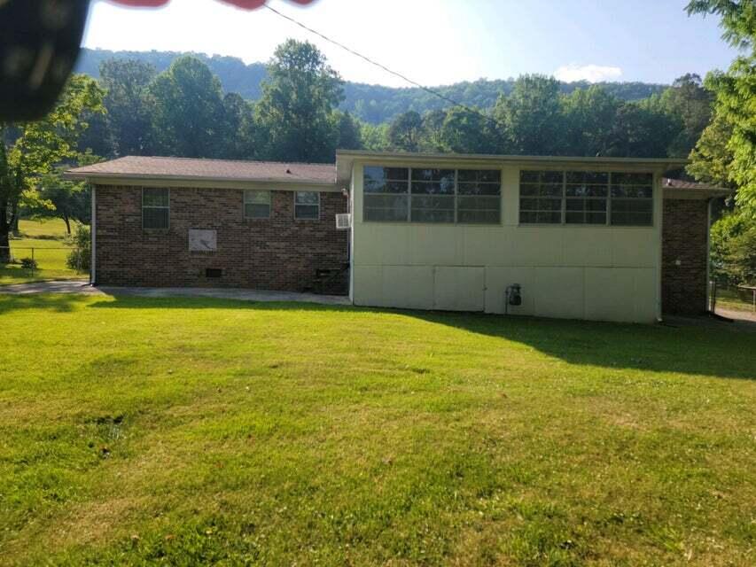 347 Chestnut Street Spring City, TN 37381 - Photo 46 of 53 46
