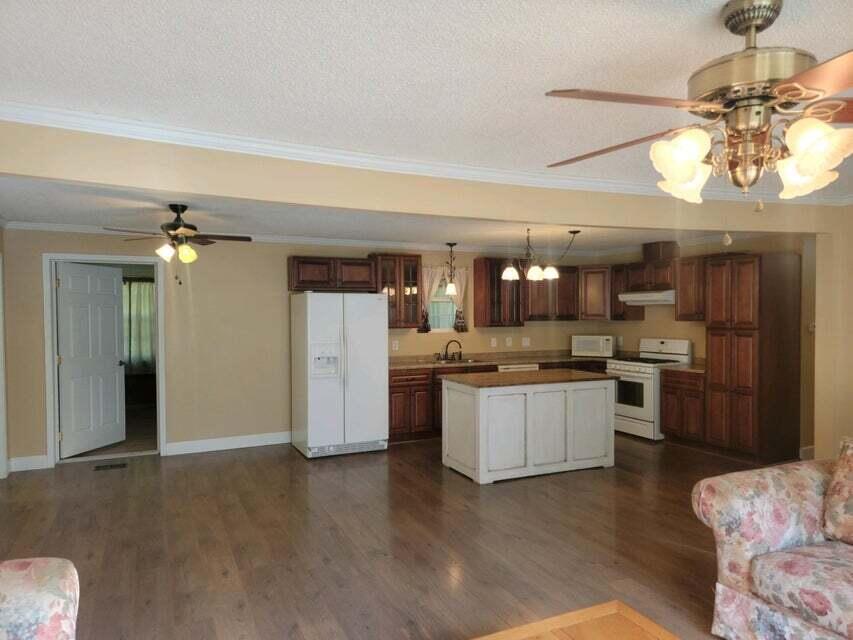 347 Chestnut Street Spring City, TN 37381 - Photo 7 of 53 7