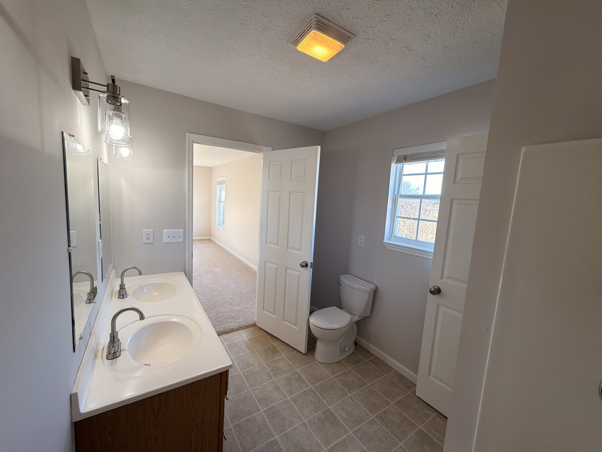 510 Gant Road Shelbyville, TN 37160 - Photo 22 of 35 a bathroom with a sink toilet and shower