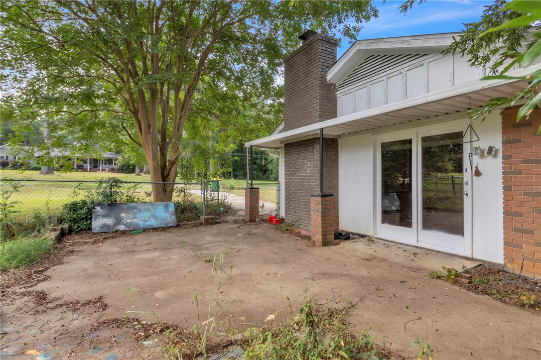 304 State Rd S-4-106 Iva, SC 29655 - Photo 26 of 27