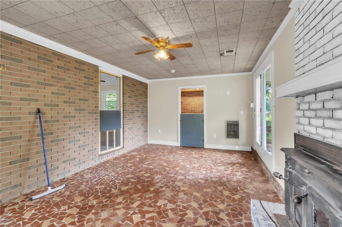 304 State Rd S-4-106 Iva, SC 29655 - Photo 8 of 27
