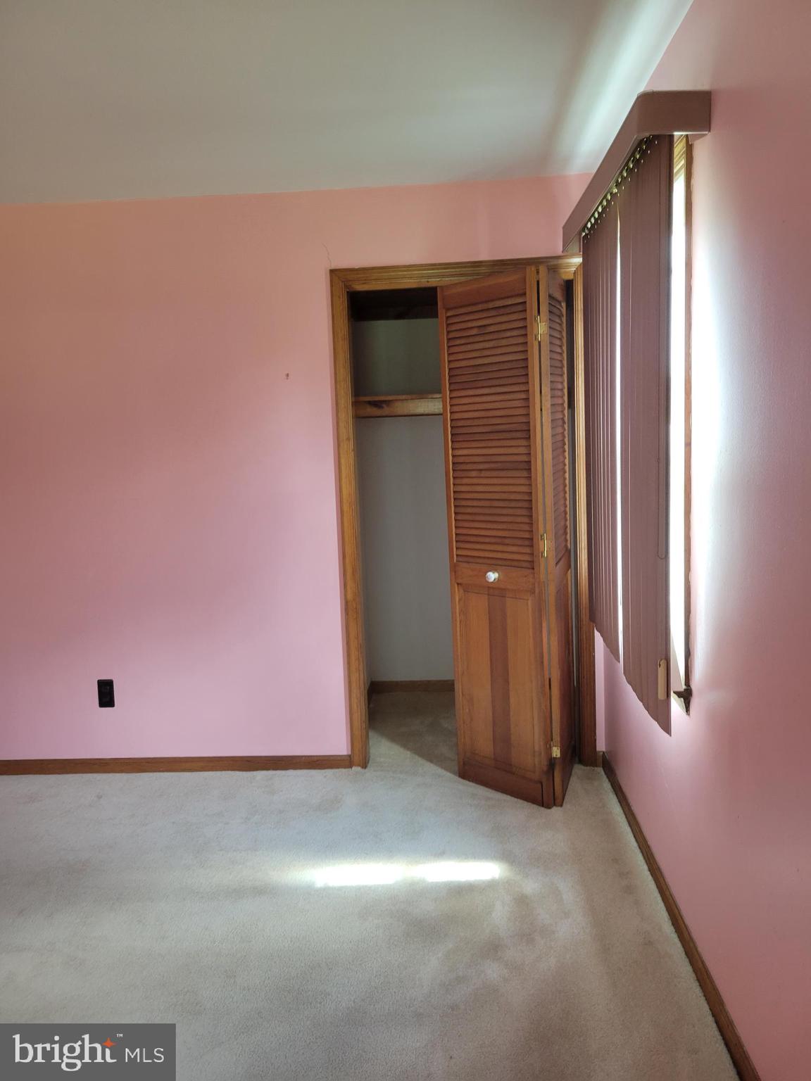 45 Stockington Road Woodstown, NJ 08098 - Photo 28 of 32 master bedroom