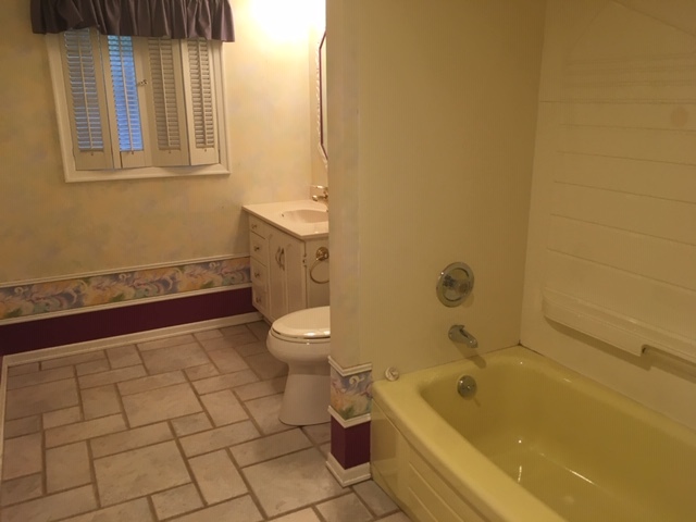 1635 Jefferson Road Hoffman Estates, IL 60169 - Photo 20 of 26
