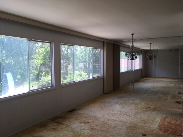1635 Jefferson Road Hoffman Estates, IL 60169 - Photo 8 of 26