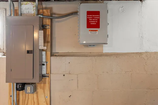 $159,900 | 707 South Pine Street, Champaign, IL 61820