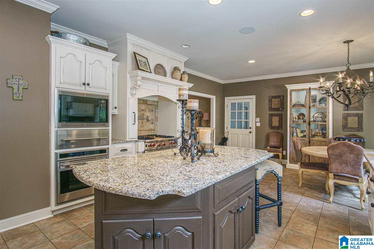 2606 Dolly Ridge Crest Birmingham, AL 35243 - Photo 10 of 37