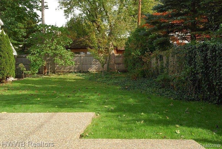 342 Baldwin Road Birmingham, MI 48009 - Photo 11 of 11 Backyard