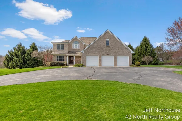 $880,000 | 7553 Willow Pointe Drive, Caledonia, MI 49316