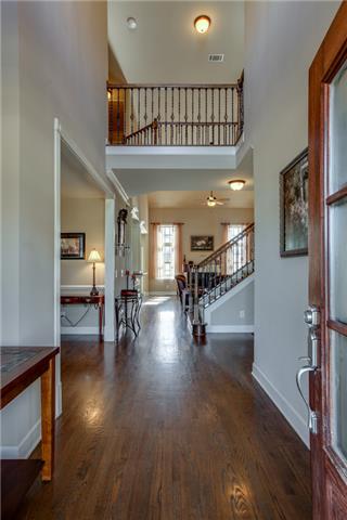 125 Circuit Road Franklin, TN 37064 - Photo 2 of 20 Inviting entry to welcome friends and family