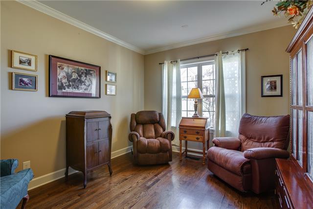 125 Circuit Road Franklin, TN 37064 - Photo 4 of 20 Light filled main level office