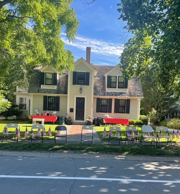 132 Main Street Hingham, MA 02043 - Photo 39 of 42 a front view of house with yard