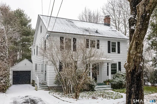 $785,000 | 137 Old South Road, Litchfield, CT 06759