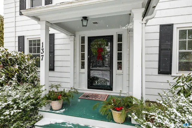 $785,000 | 137 Old South Road, Litchfield, CT 06759