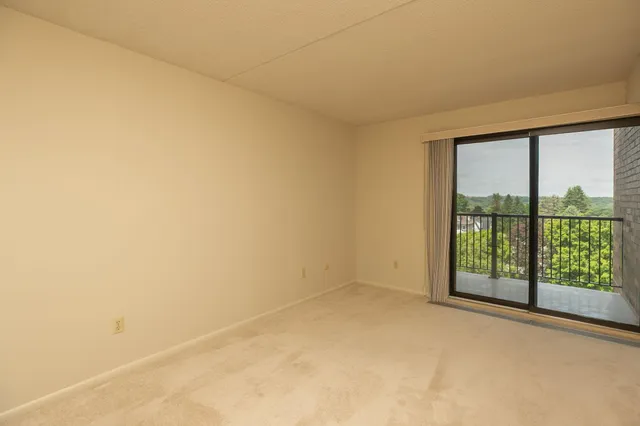 $350,000 | 600 4th Street Southwest, Unit 605, Rochester, MN 55902