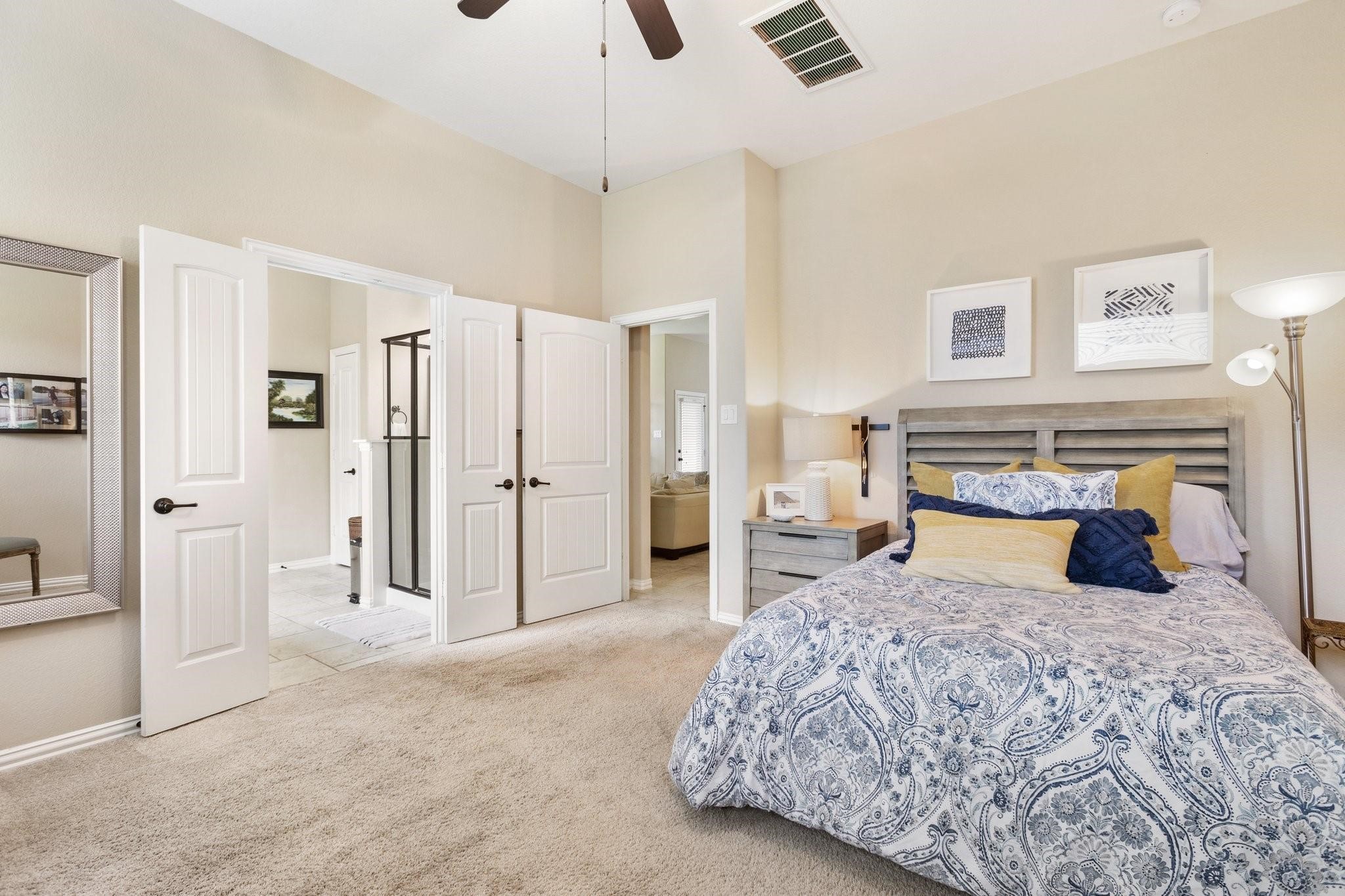 126 South Sawbridge Circle Spring, TX 77389 - Photo 12 of 17 Gallery Image 12