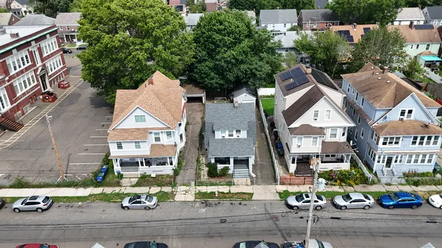 $365,000 | 168 Pixlee Place, Bridgeport, CT 06610