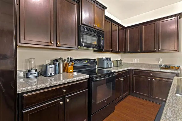 $360,000 | 141 Dunleith Parkway Southwest, Marietta, GA 30008