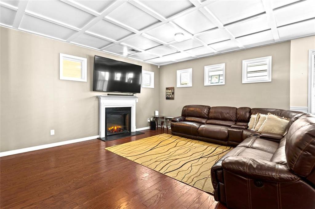 141 Dunleith Parkway Southwest Marietta, GA 30008 - Photo 5 of 40