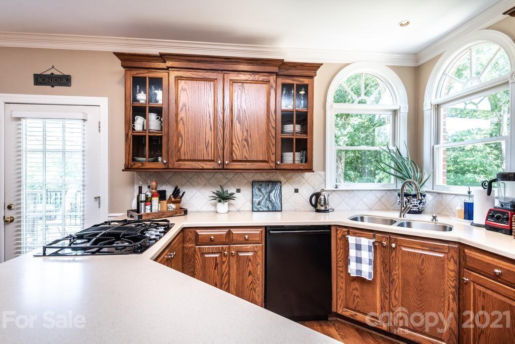 6188 Willowbottom Road Hickory, NC 28602 - Photo 13 of 48 Gallery Image 13