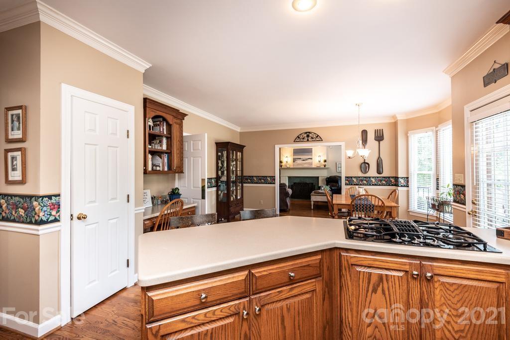 6188 Willowbottom Road Hickory, NC 28602 - Photo 14 of 48 Gallery Image 14
