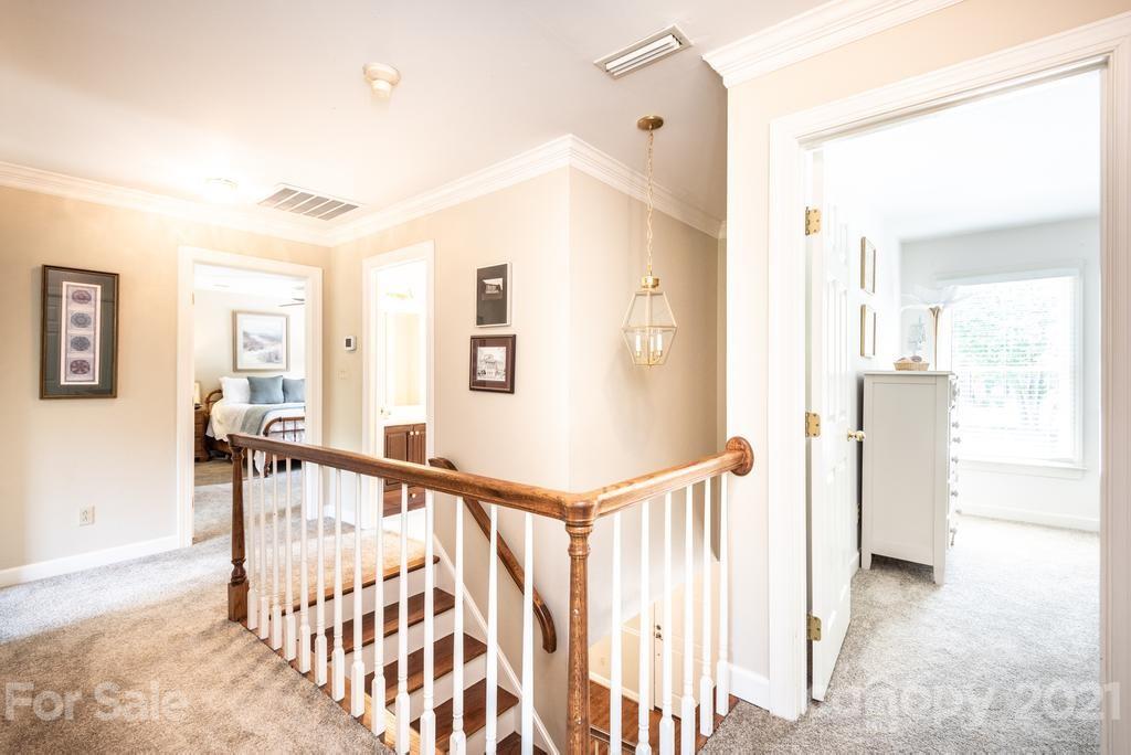 6188 Willowbottom Road Hickory, NC 28602 - Photo 24 of 48 Gallery Image 24