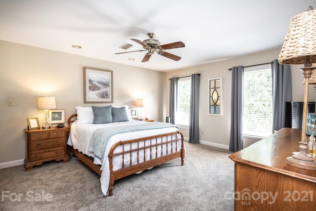 6188 Willowbottom Road Hickory, NC 28602 - Photo 27 of 48 Gallery Image 27