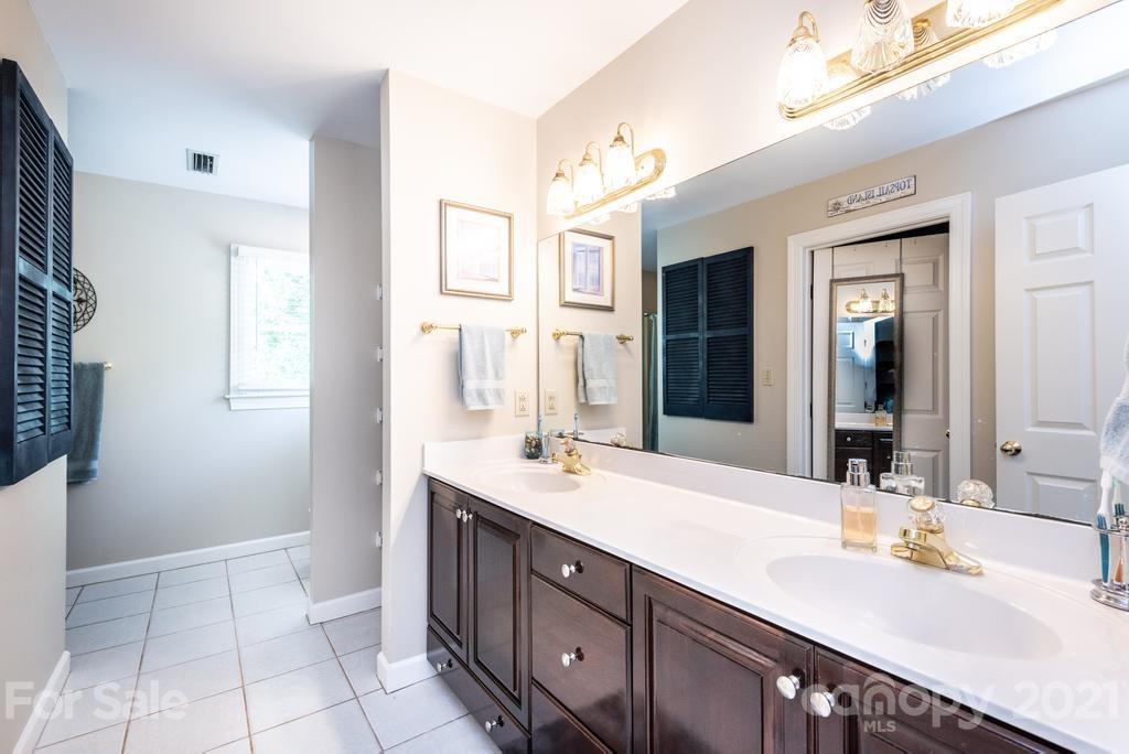 6188 Willowbottom Road Hickory, NC 28602 - Photo 29 of 48 Gallery Image 29