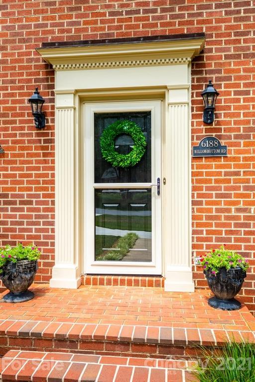 6188 Willowbottom Road Hickory, NC 28602 - Photo 6 of 48 Gallery Image 6