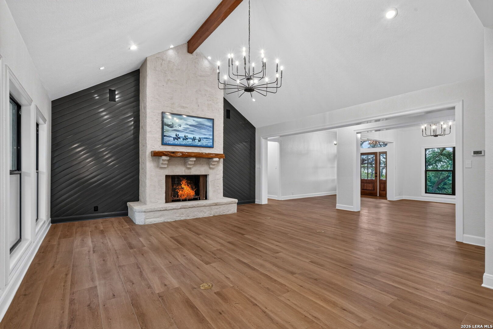 130 Spring Hill Road Boerne, TX 78006 - Photo 5 of 32
