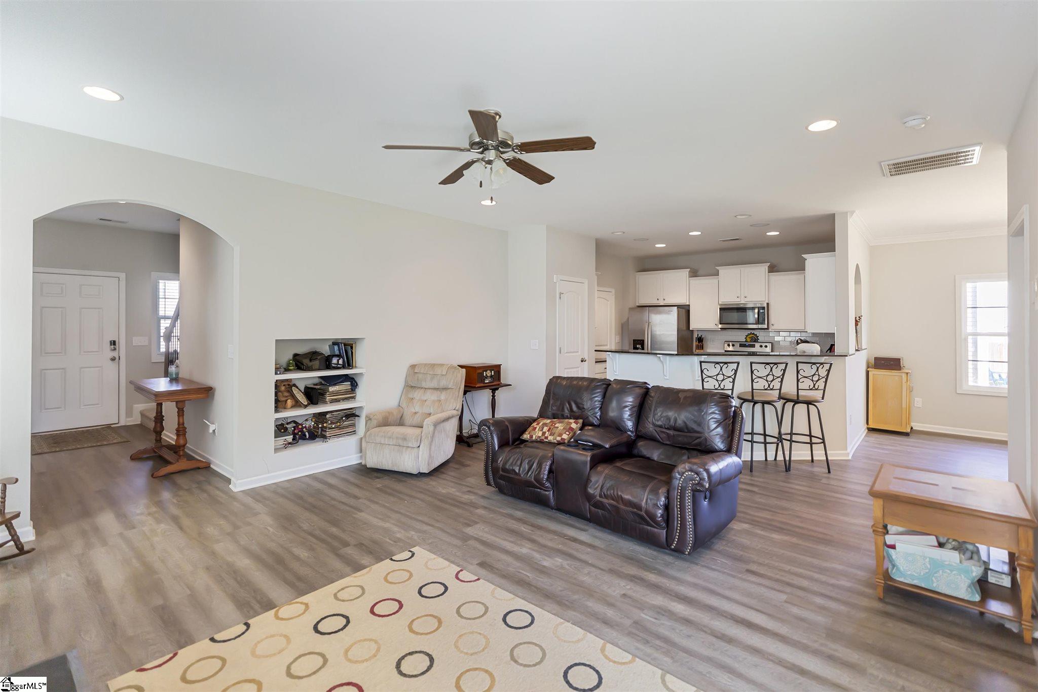 808 Camberwell Road Simpsonville, SC 29680 - Photo 6 of 28 Gallery Image 6