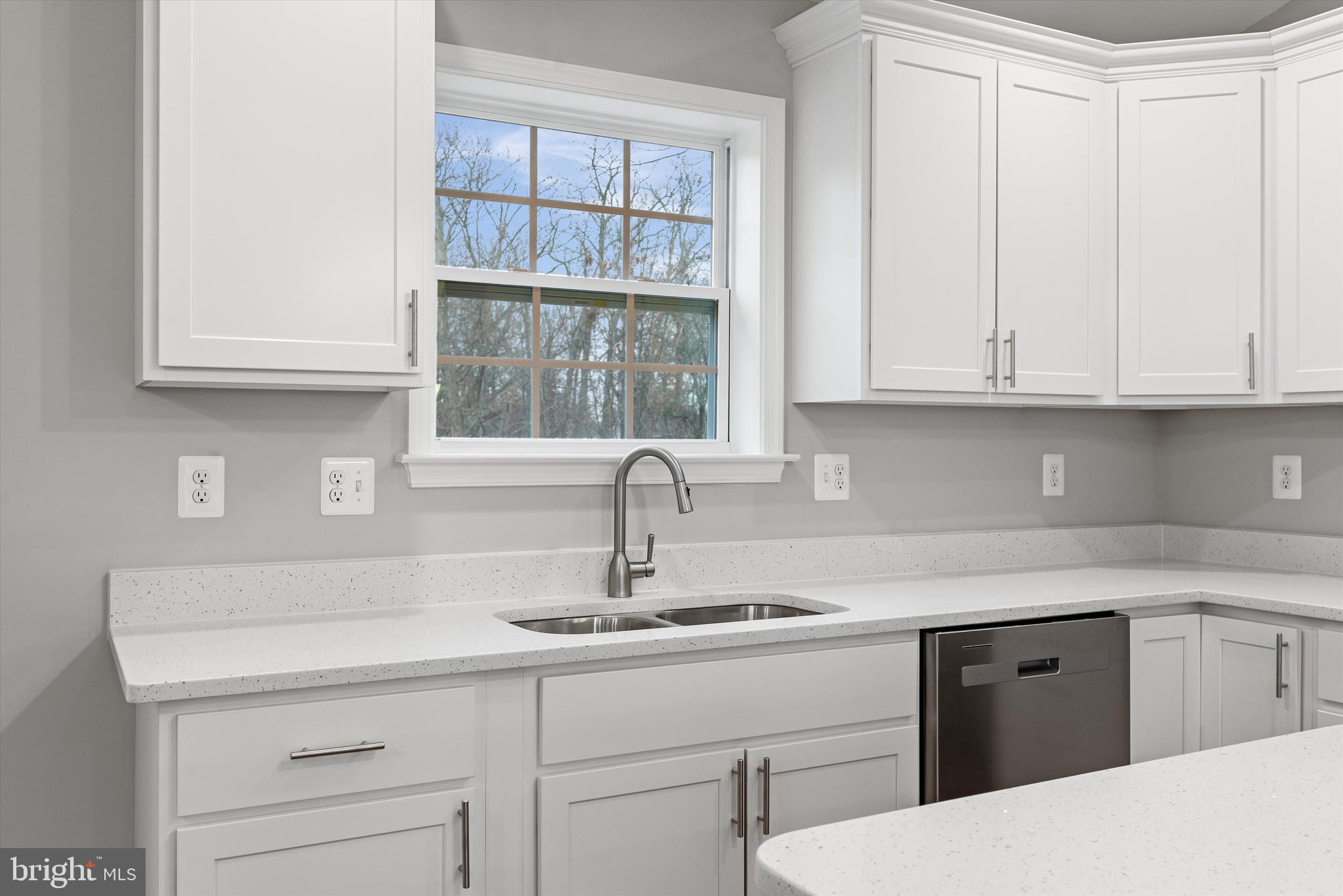 109 Anderson Road Martinsburg, WV 25404 - Photo 11 of 30