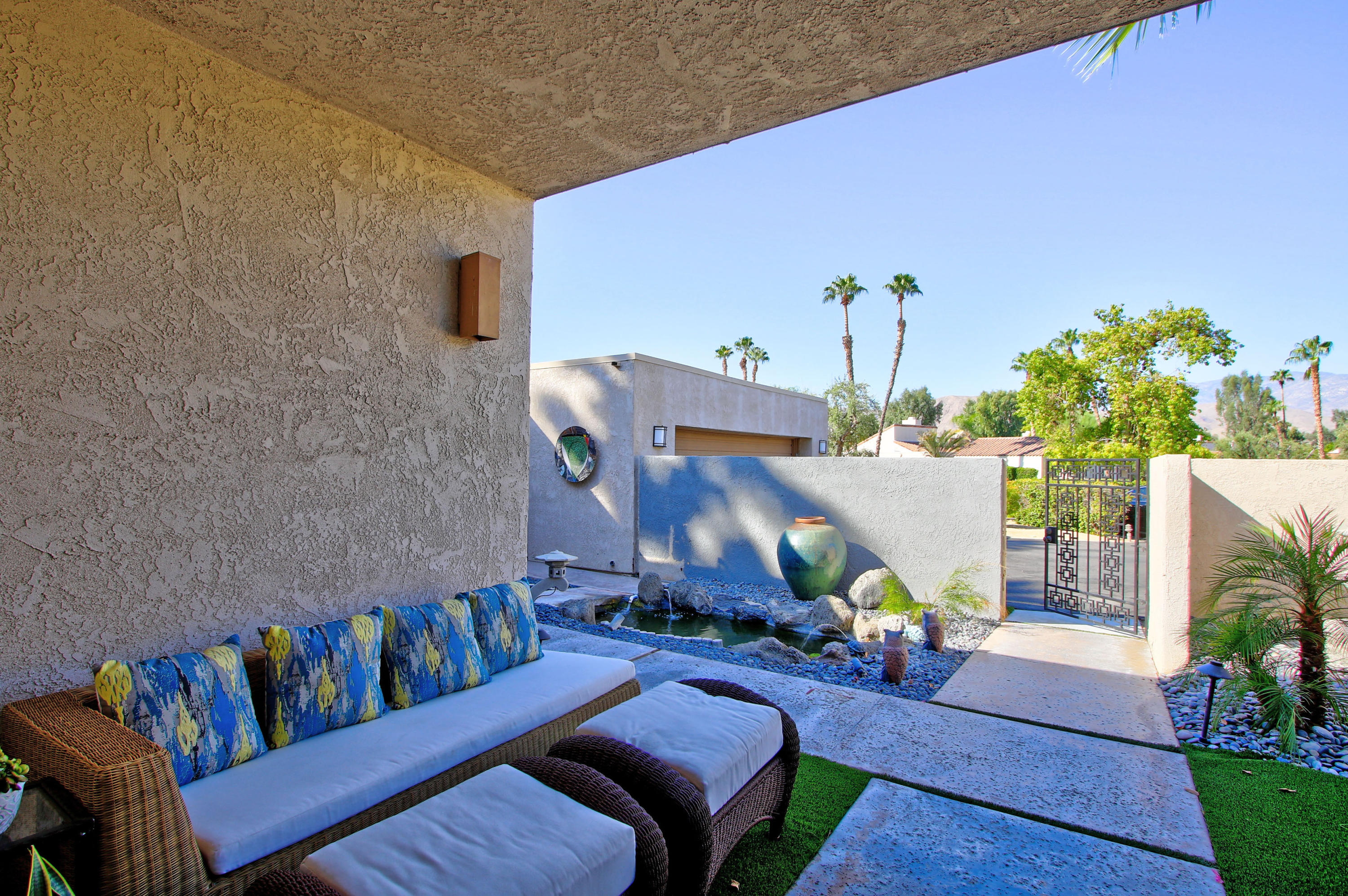 933 Inverness Drive Rancho Mirage, CA 92270 - Photo 14 of 58 z (8)