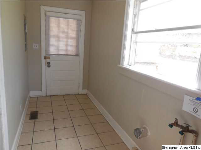125 Sunset Drive Bessemer, AL 35023 - Photo 9 of 14
